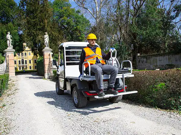 Veicoli elettrici per trasporto persone