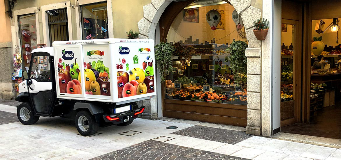 Furgone isotermico per servizio catering Alke' Furgone isotermico per servizio catering Alke'