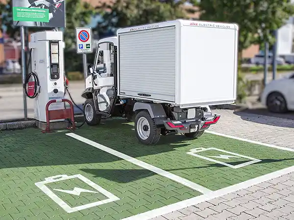 Colonnine di ricarica per veicoli elettrici Alkè