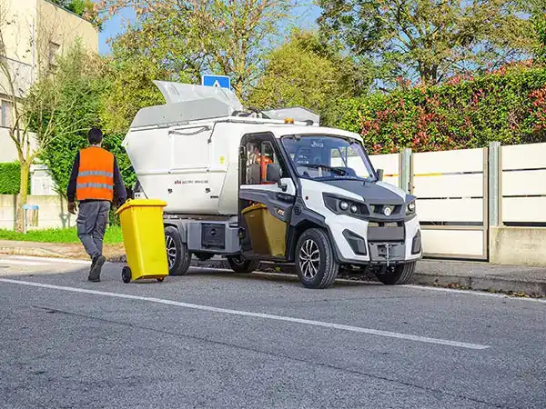 Veicoli elettrici raccolta rifiuti ATX4