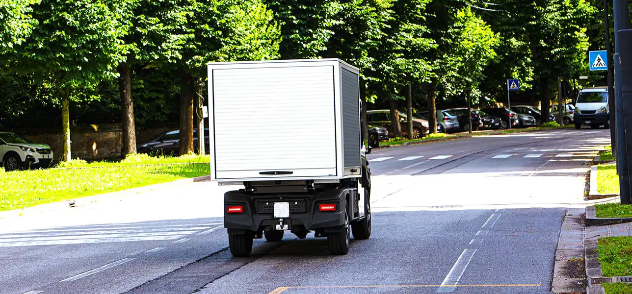 Furgoncini elettrici per logistica urbana
